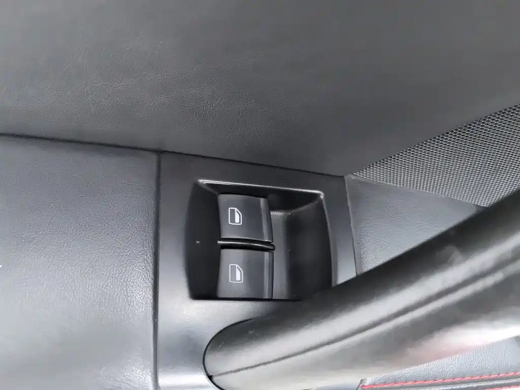Audi TT — миниатюра 9