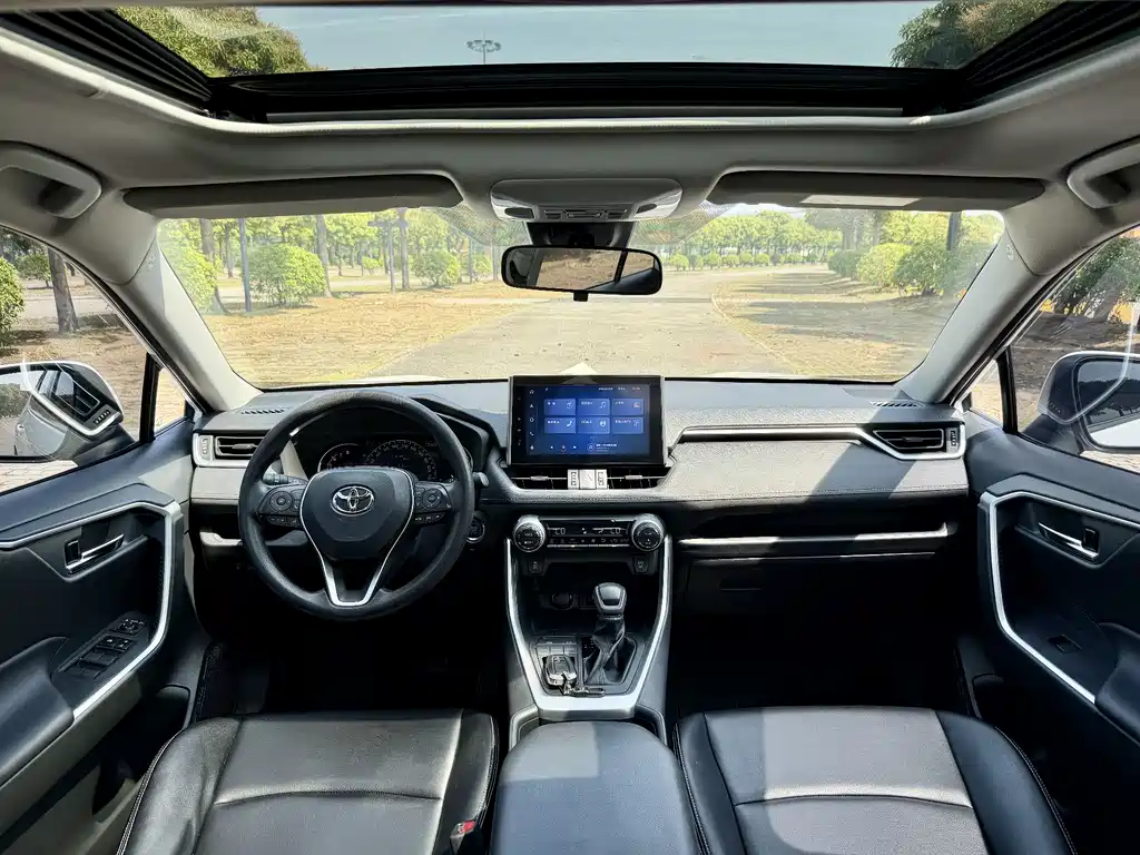 TOYOTA RAV4 RONGFANG