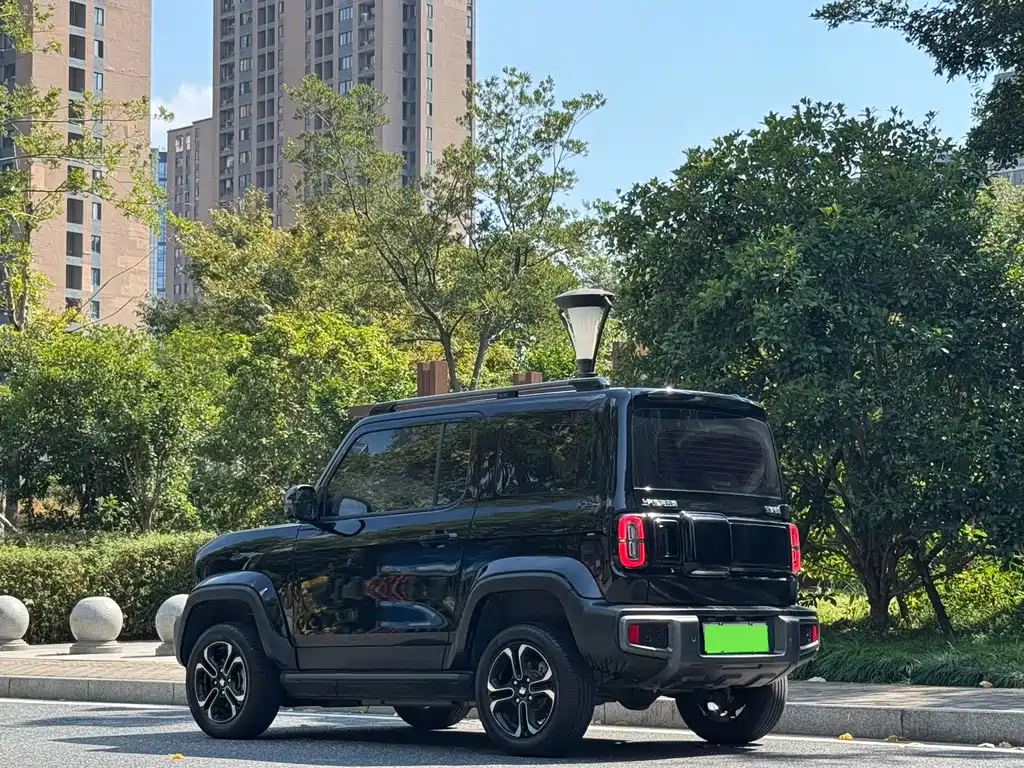 Baojun Yueye — миниатюра 8