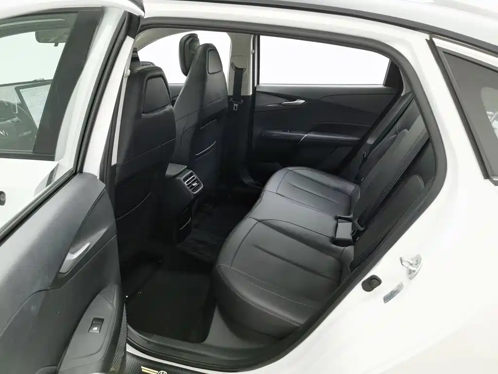 Changan Eado — миниатюра 15