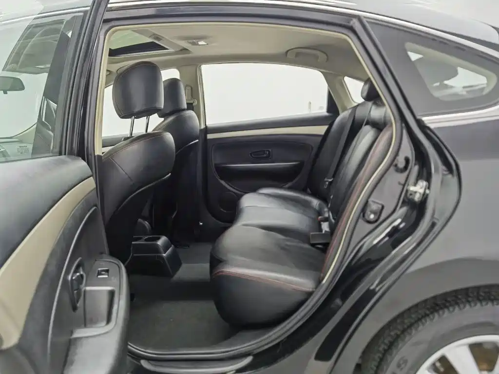 Nissan Sylphy — миниатюра 15