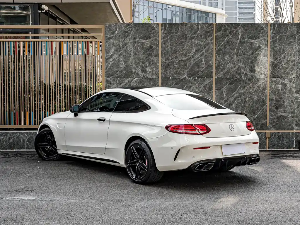 MERCEDES-BENZ C CLASS AMG