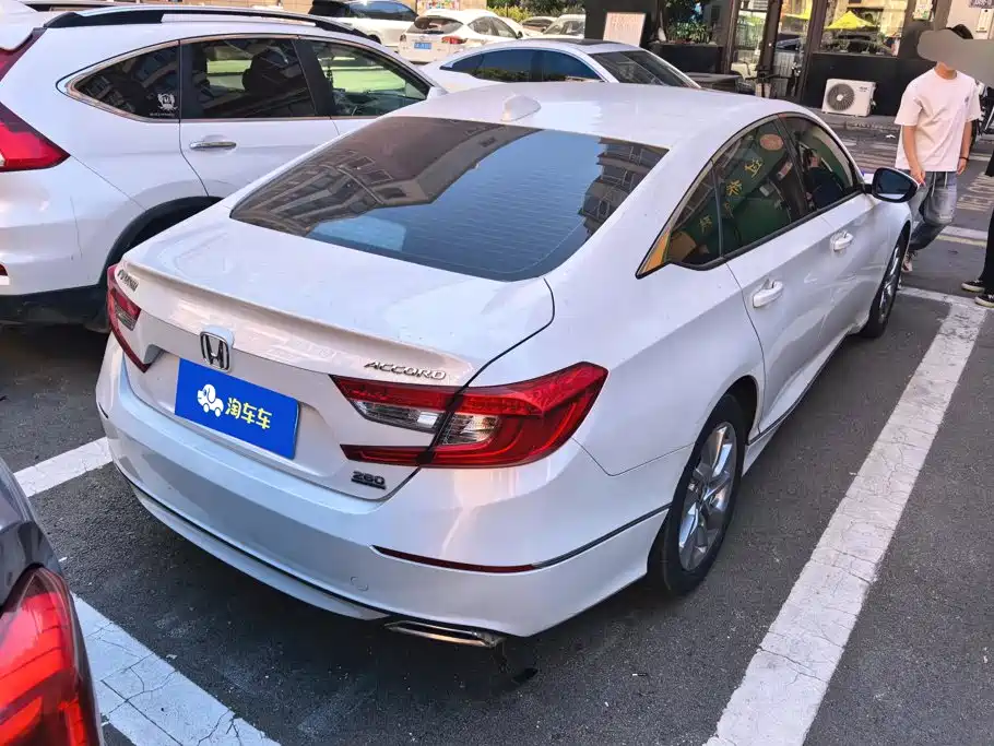 Honda Accord — миниатюра 3