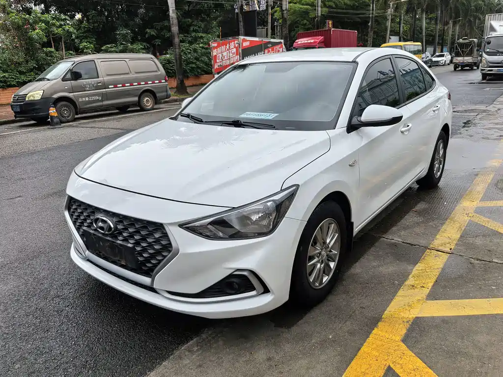 Hyundai Elantra 2018