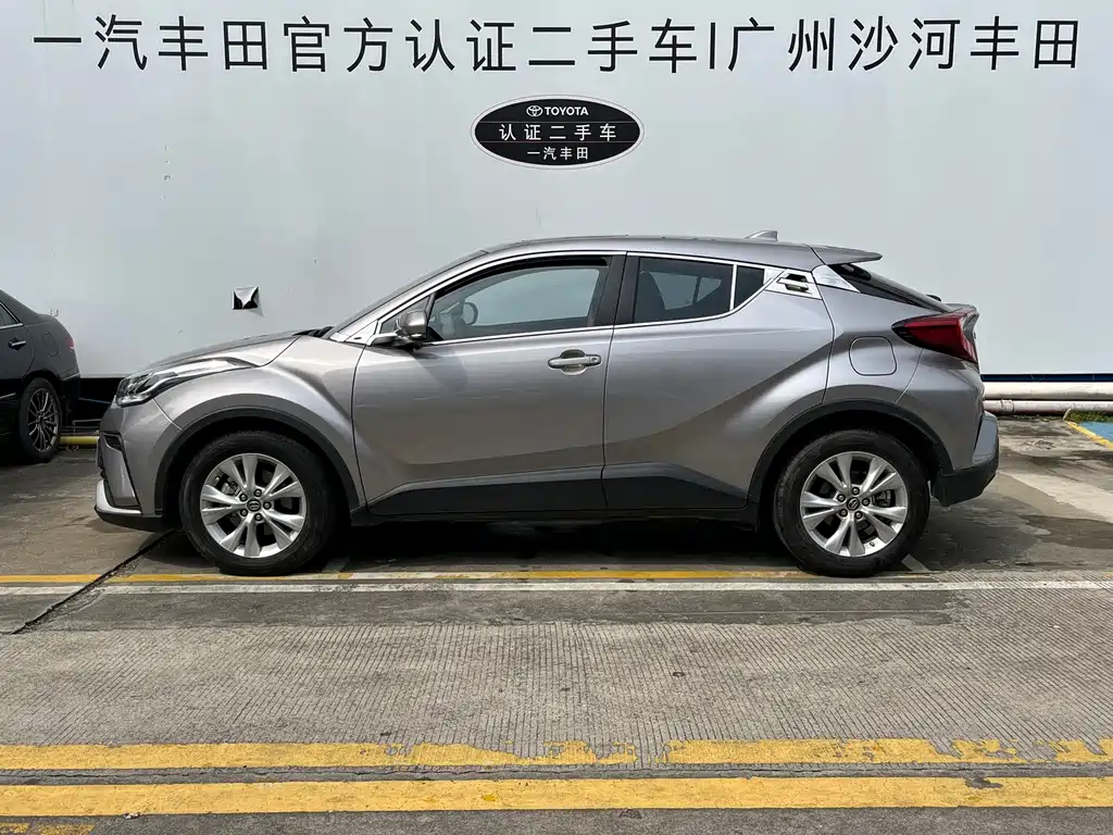Toyota IZOA — миниатюра 4