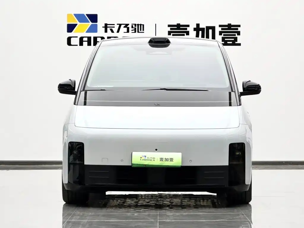 Li Auto Li MEGA — миниатюра 2