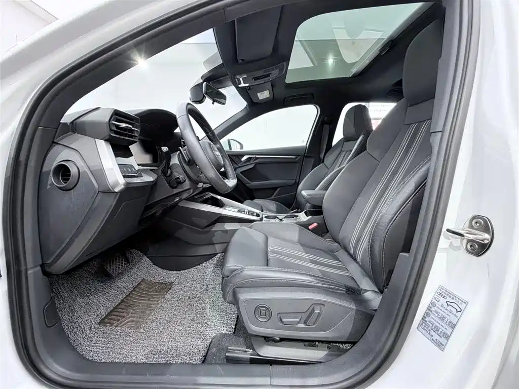 Audi A3 2021 Sportback 35 TFSI Fashion Sport