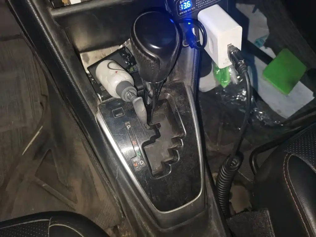 Toyota Yaris L — миниатюра 7