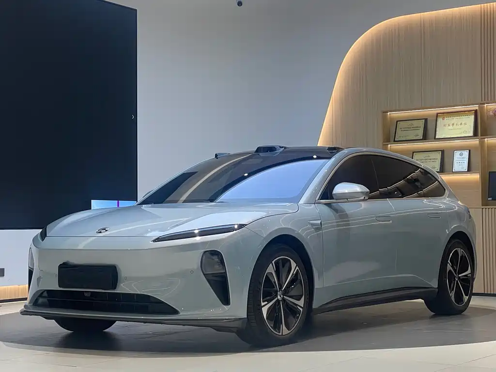 Nio ET5T 2024