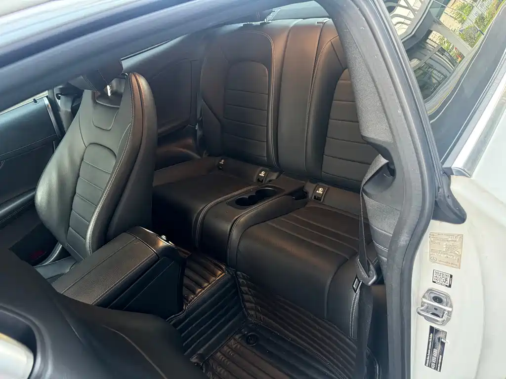 Mercedes-Benz C-Class (Import) — миниатюра 7