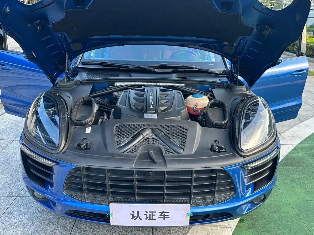 Porsche Macan — миниатюра 20