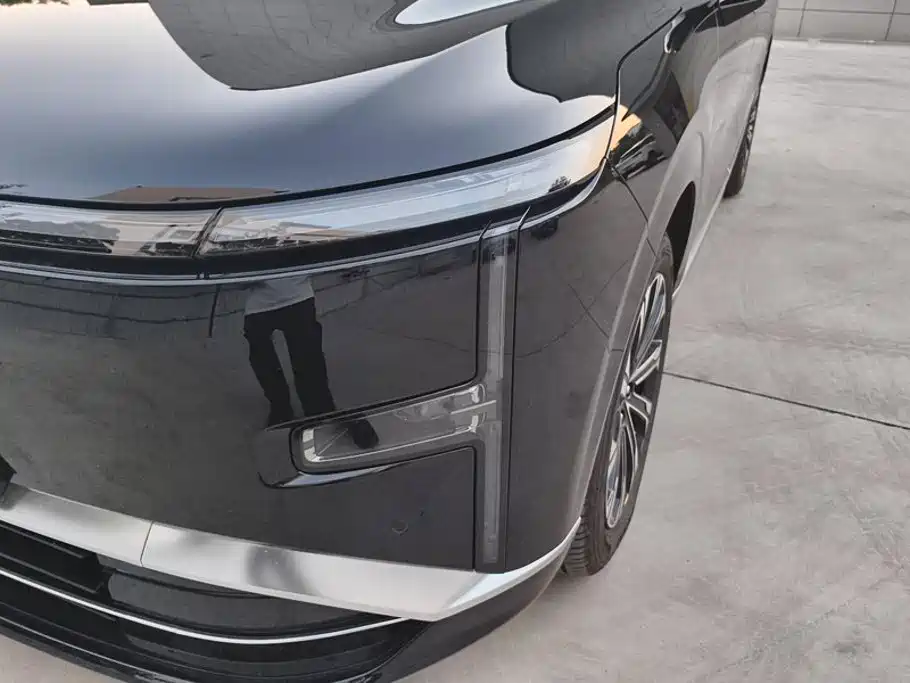 Wuling Xingguang L — миниатюра 5