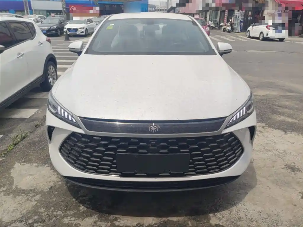 BYD Qin Plus PLUS 2025 DM-i Smart Drive 128KM