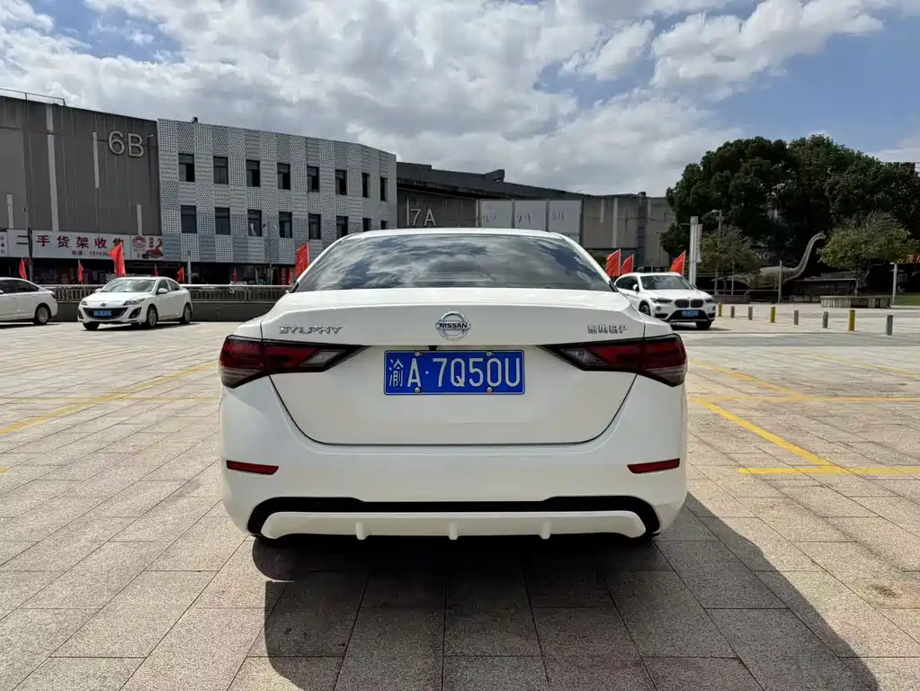 Nissan Sylphy — миниатюра 5