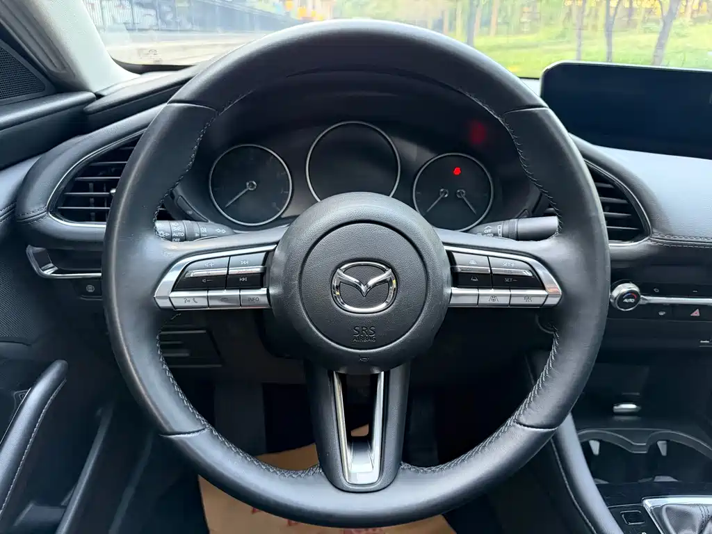 Mazda 3 Axela — миниатюра 6