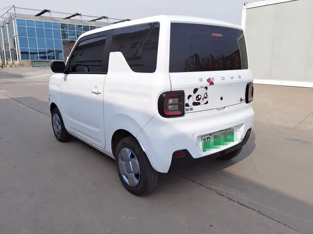 GEELY GALAXY PANDA