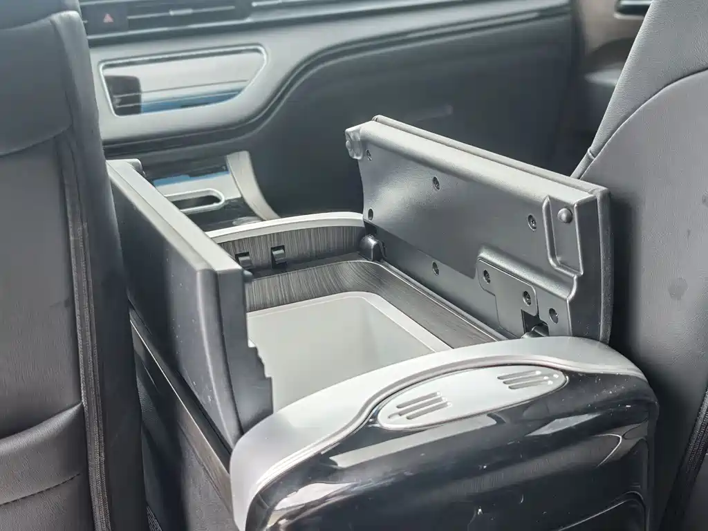 Honda Odyssey — миниатюра 13