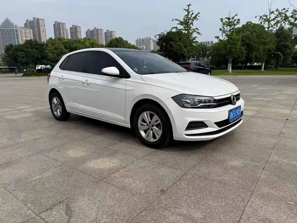 Volkswagen Polo 2019 Plus 1.5L AT