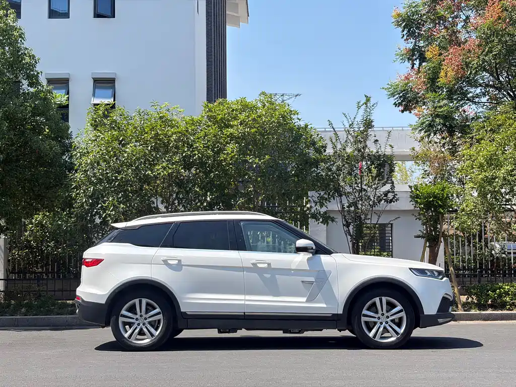 Zotye Zotye T700 — миниатюра 6