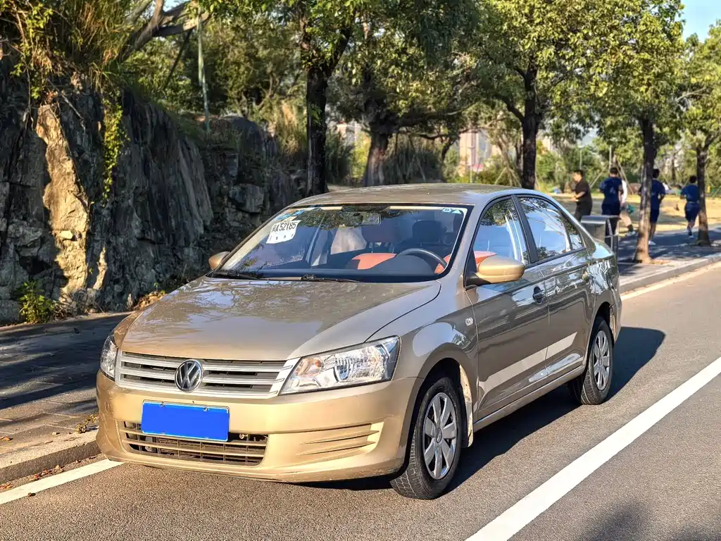 Volkswagen Santana — миниатюра 7