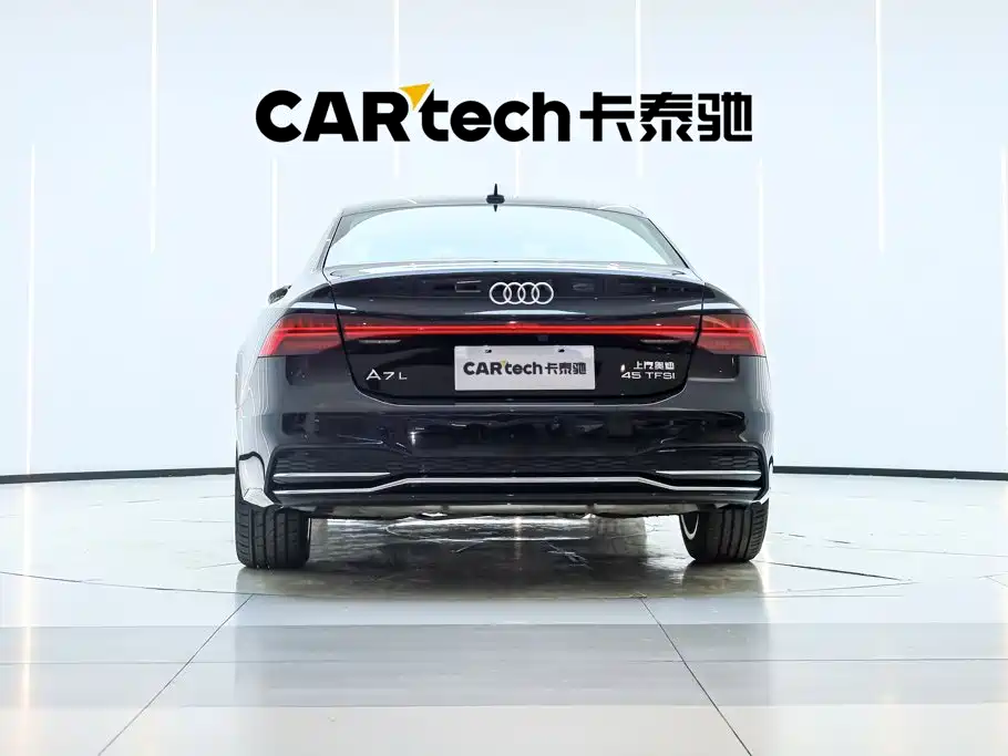 Audi A7L — миниатюра 5