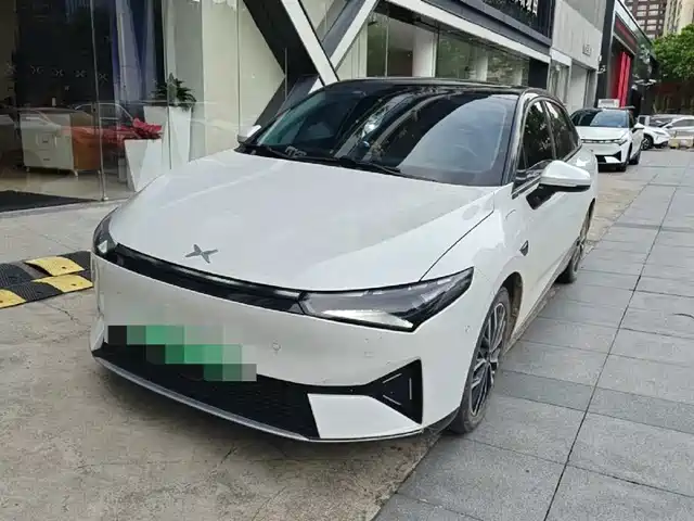 2023 Xpeng P5