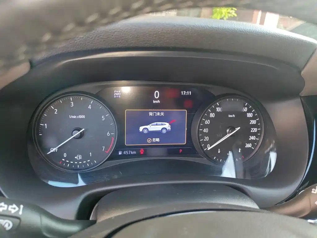 Buick Enclave — миниатюра 4