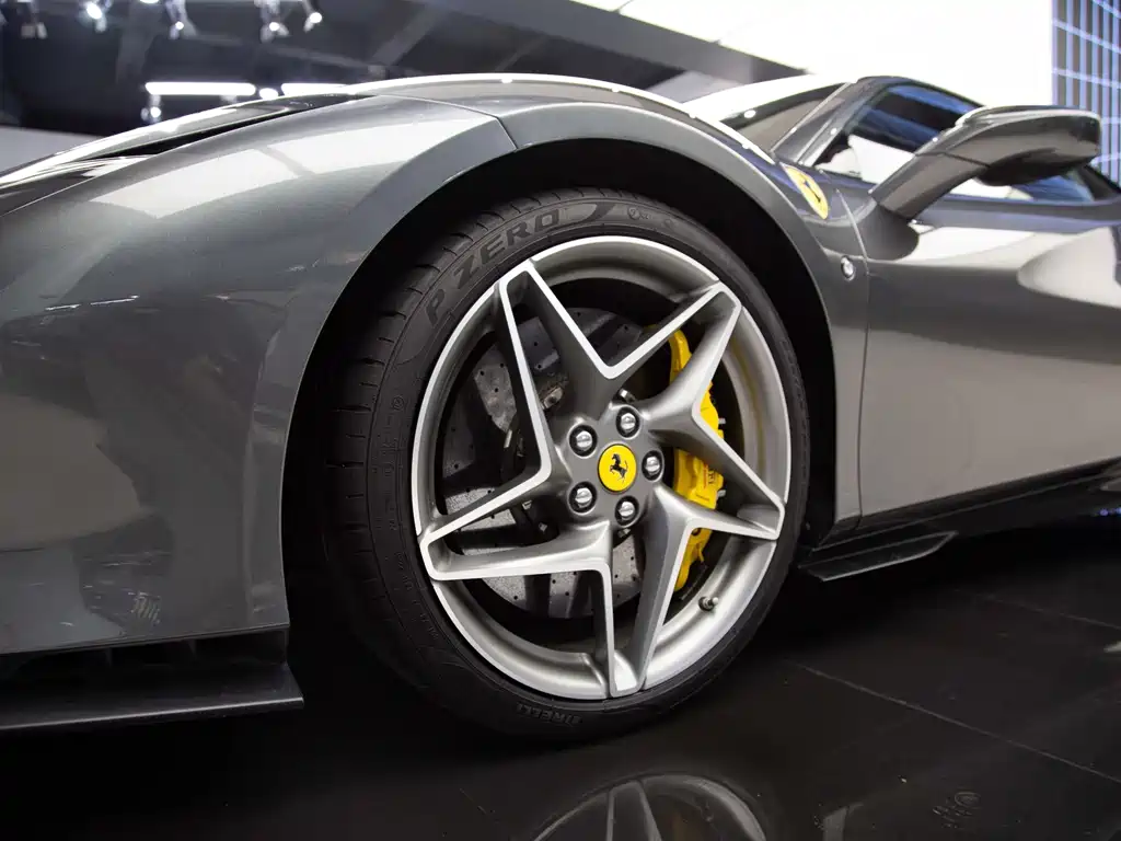 Ferrari F8 — миниатюра 13