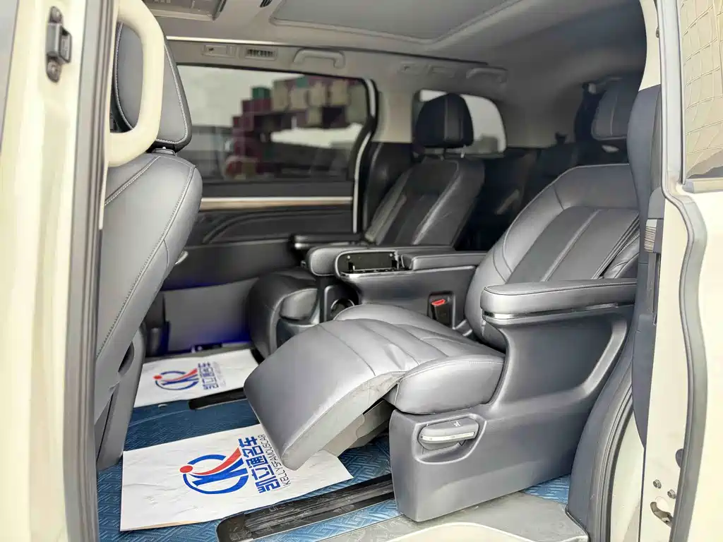 GAC M8 2021 390T Luxury