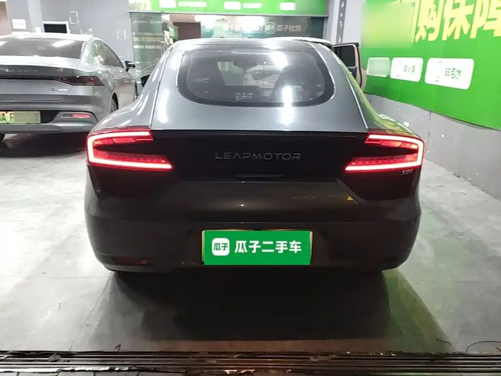 Leapmotor Leapmotor S01 — миниатюра 6