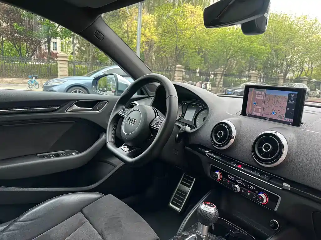 Audi S3 S3 2.0T Limousine, фото 15