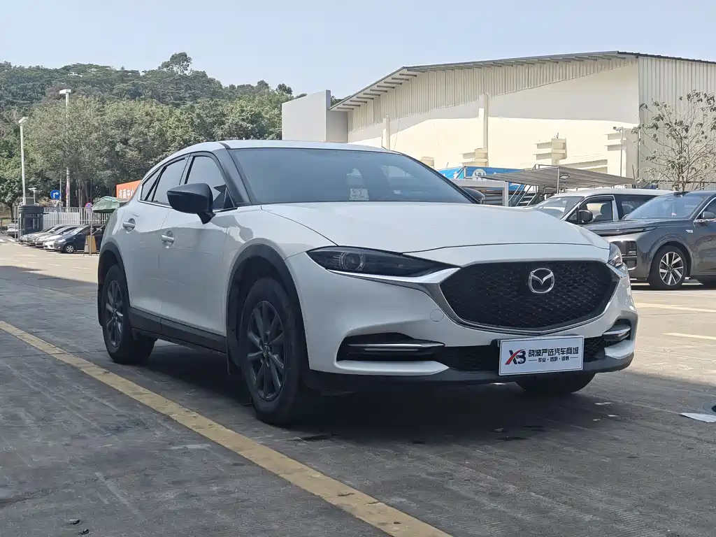 MAZDA CX 4