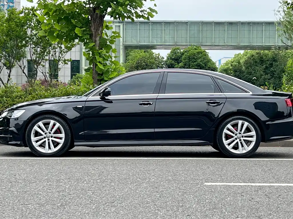 Audi A6L 2018 30 45 TFSI quattro Sport