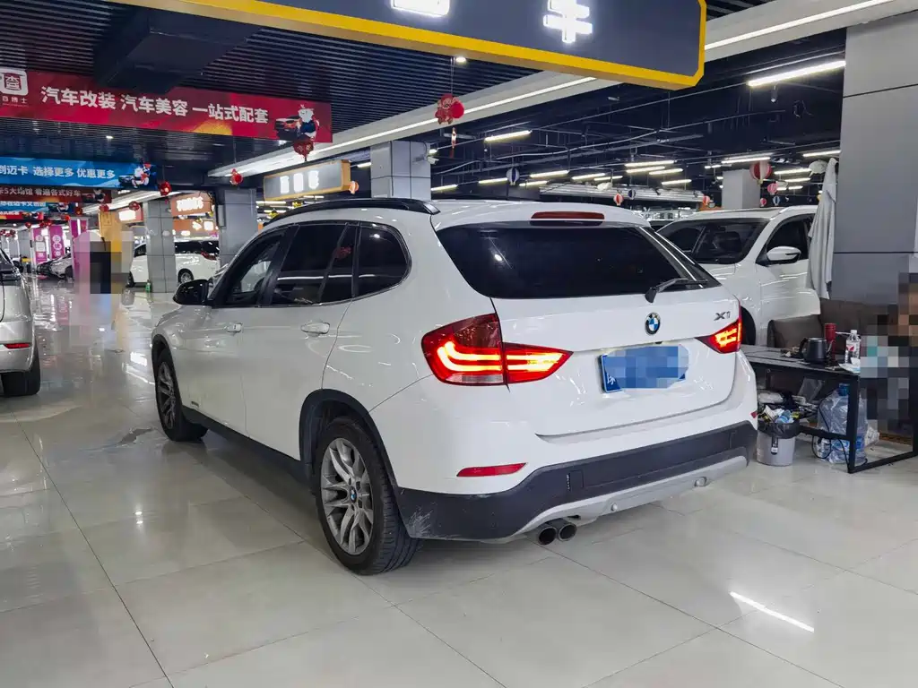 BMW X1 2015 sDrive18i Fashion
