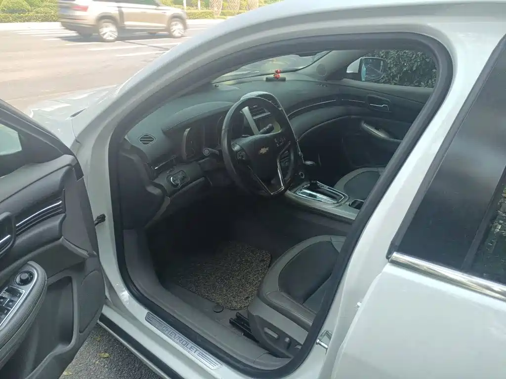 Chevrolet Malibu — миниатюра 16