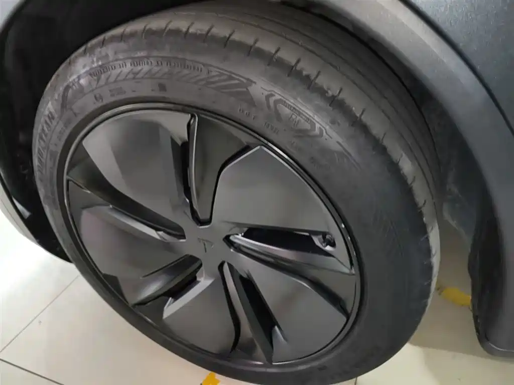 Tesla Model Y — фотографии объявления, Фото 23