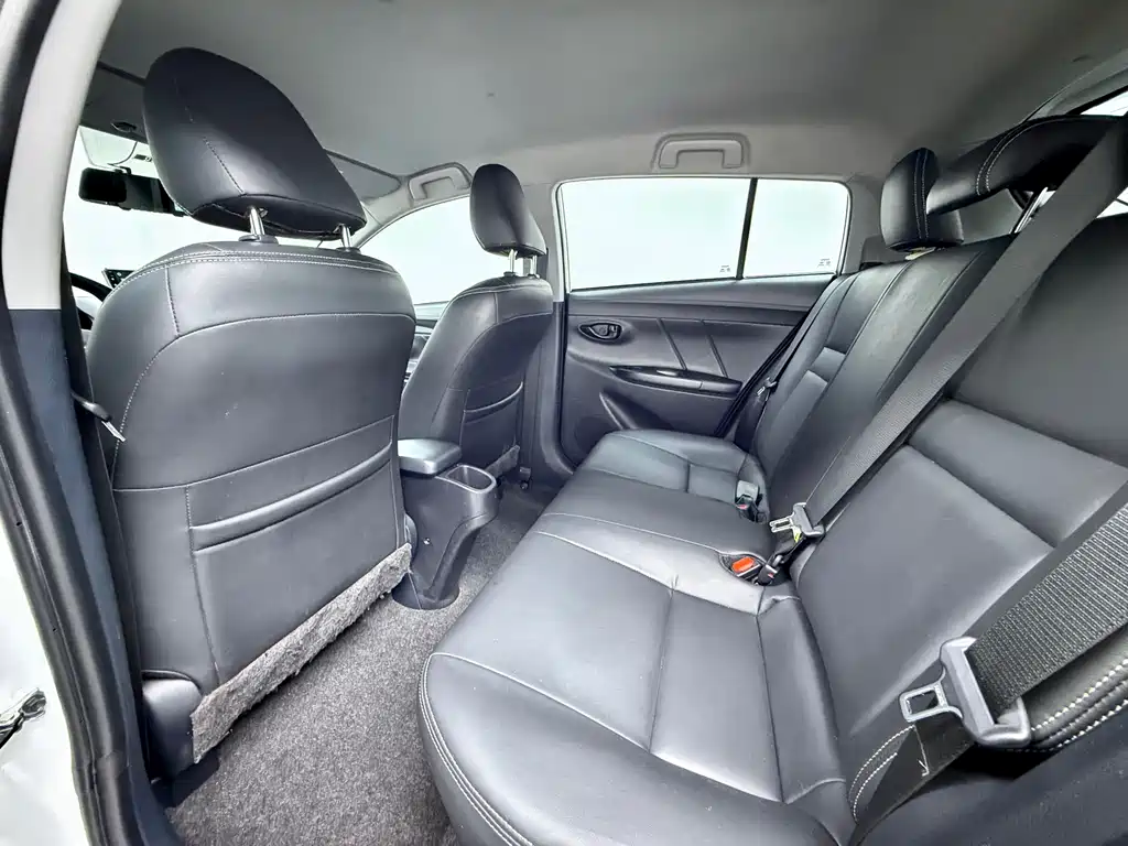 TOYOTA YARIS L ZHIXUAN