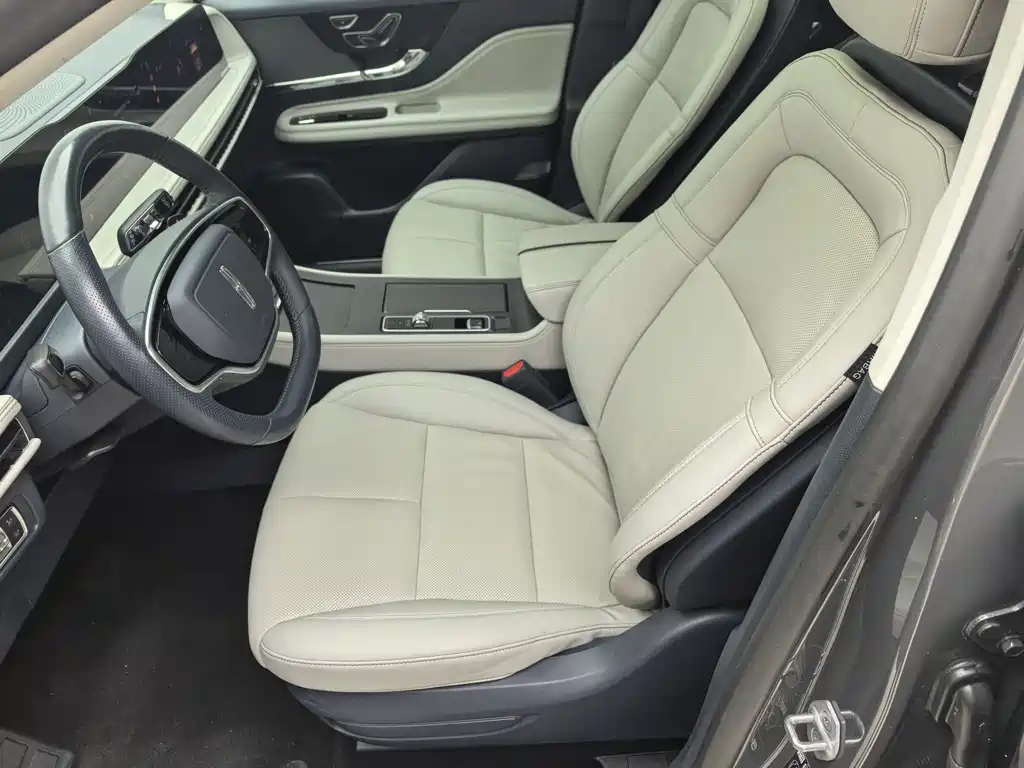 Lincoln Corsair 2022 2.0T