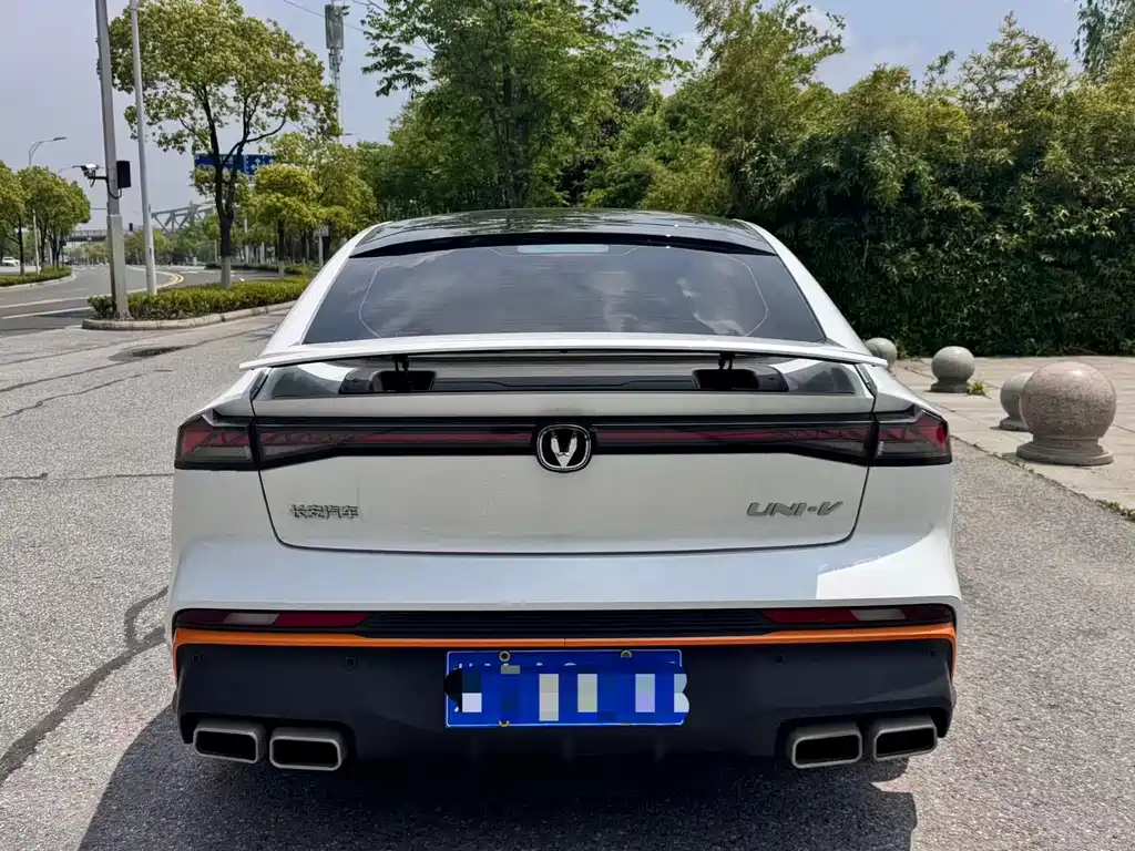 Changan UNI-V — миниатюра 6