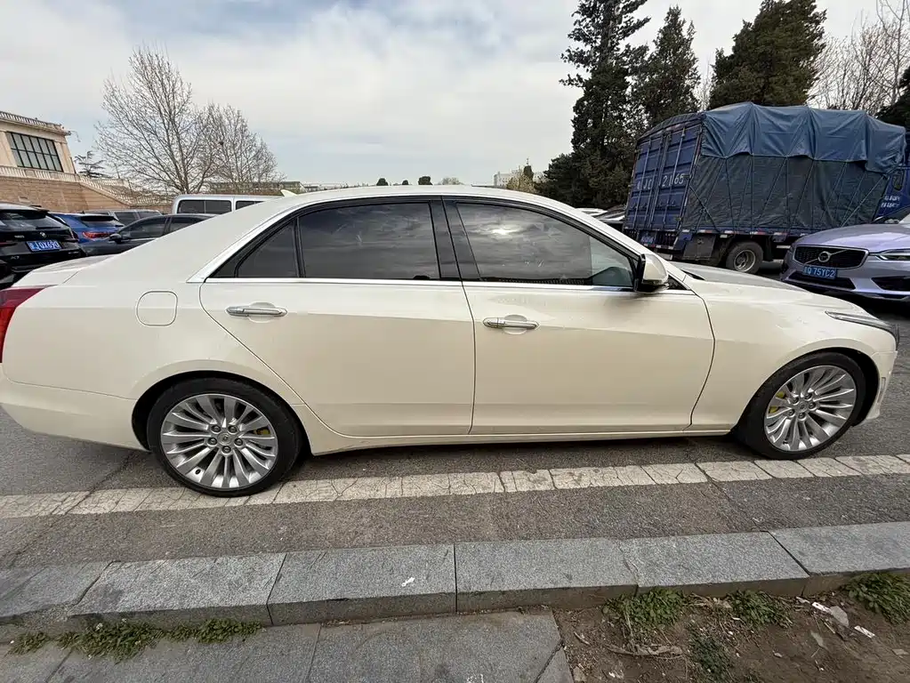 Cadillac CTS — миниатюра 8