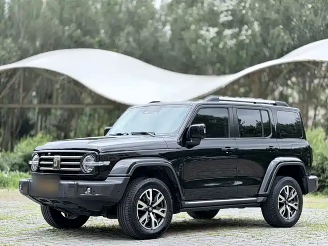 2022 TANK 300