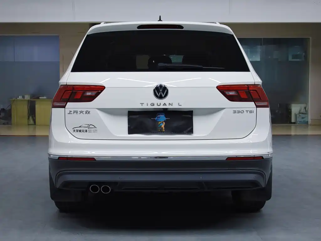 Volkswagen Tiguan L L 2021 330TSI AT Smart