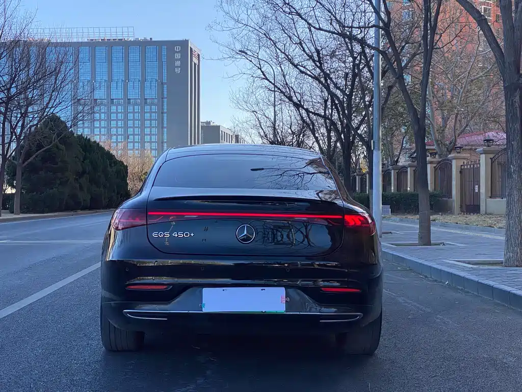 Mercedes-Benz EQS 2022 450+