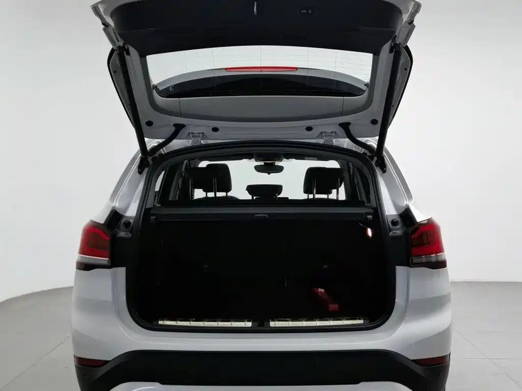 BMW X1 — миниатюра 16
