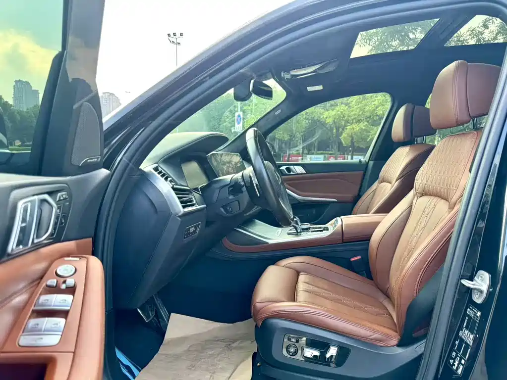 BMW X7 2020 xDrive40i Premium M Sport