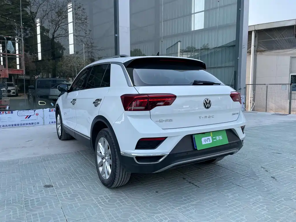 VOLKSWAGEN T ROC EXPLORING SONGS