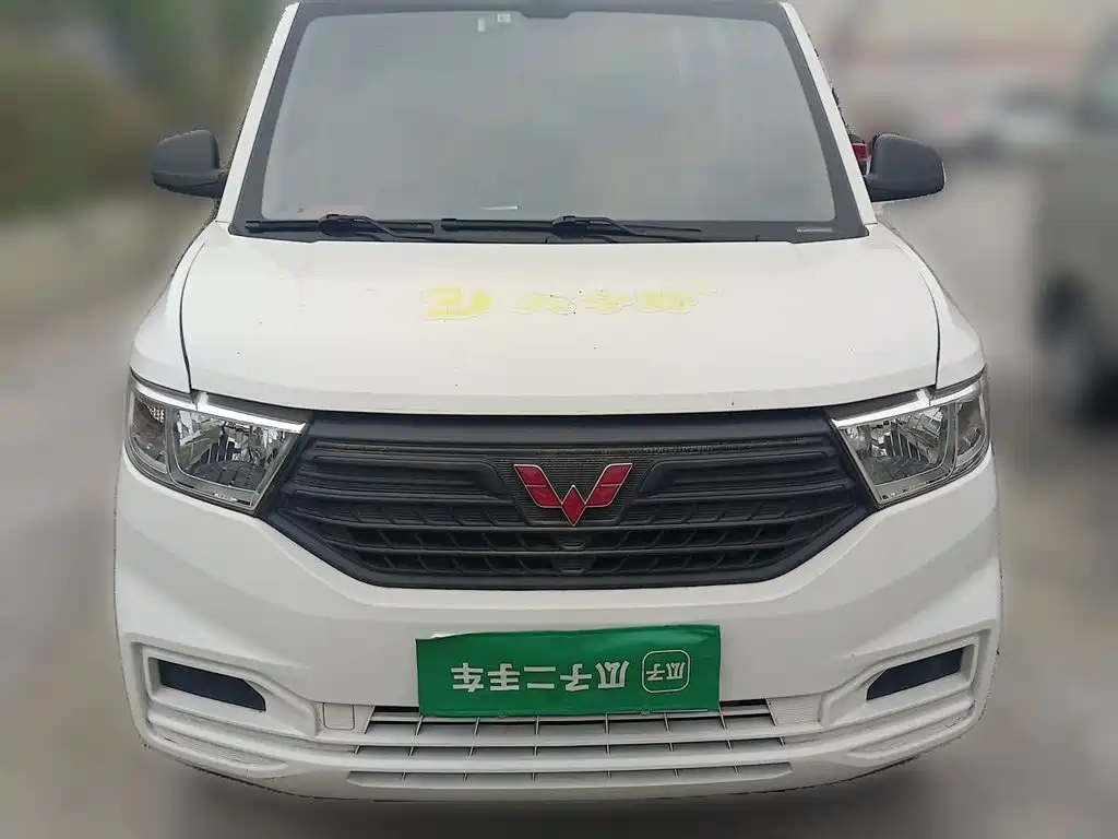 Wuling Hongguang V — миниатюра 2