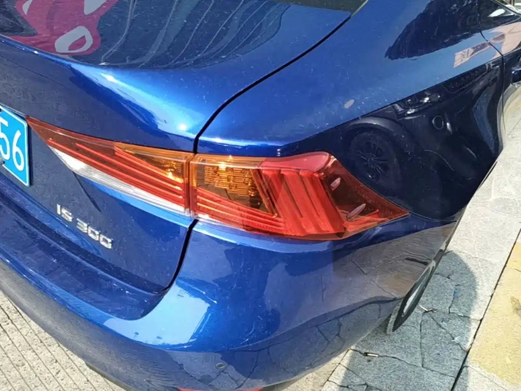 Lexus IS — миниатюра 8