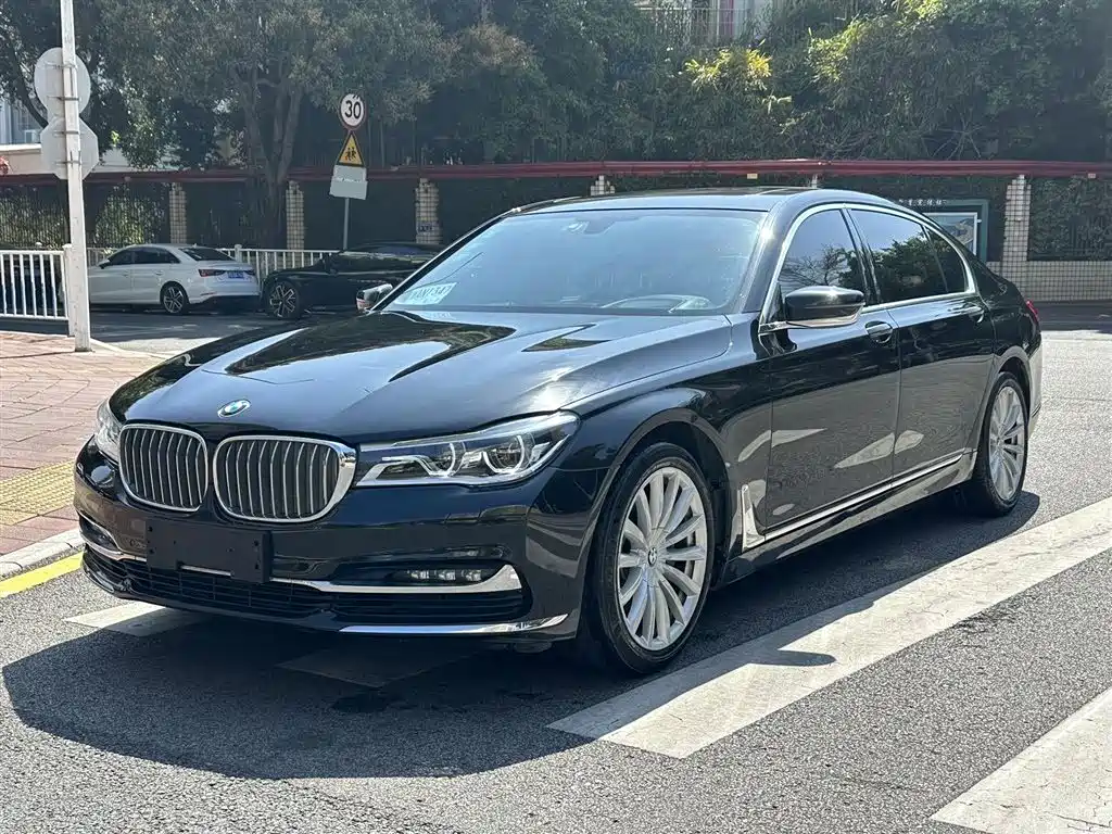 BMW 7 Series 2016