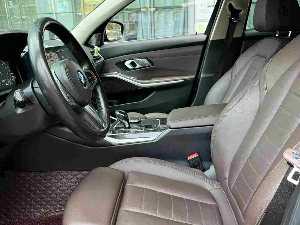 BMW 3 Series — миниатюра 9